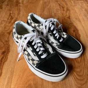 Vans old skool checkered shoes